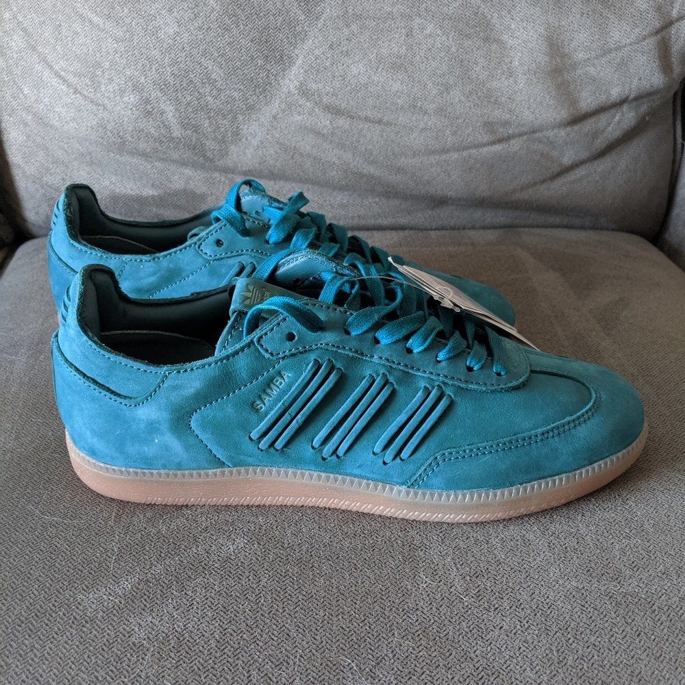 Adidas Samba - size 9.5